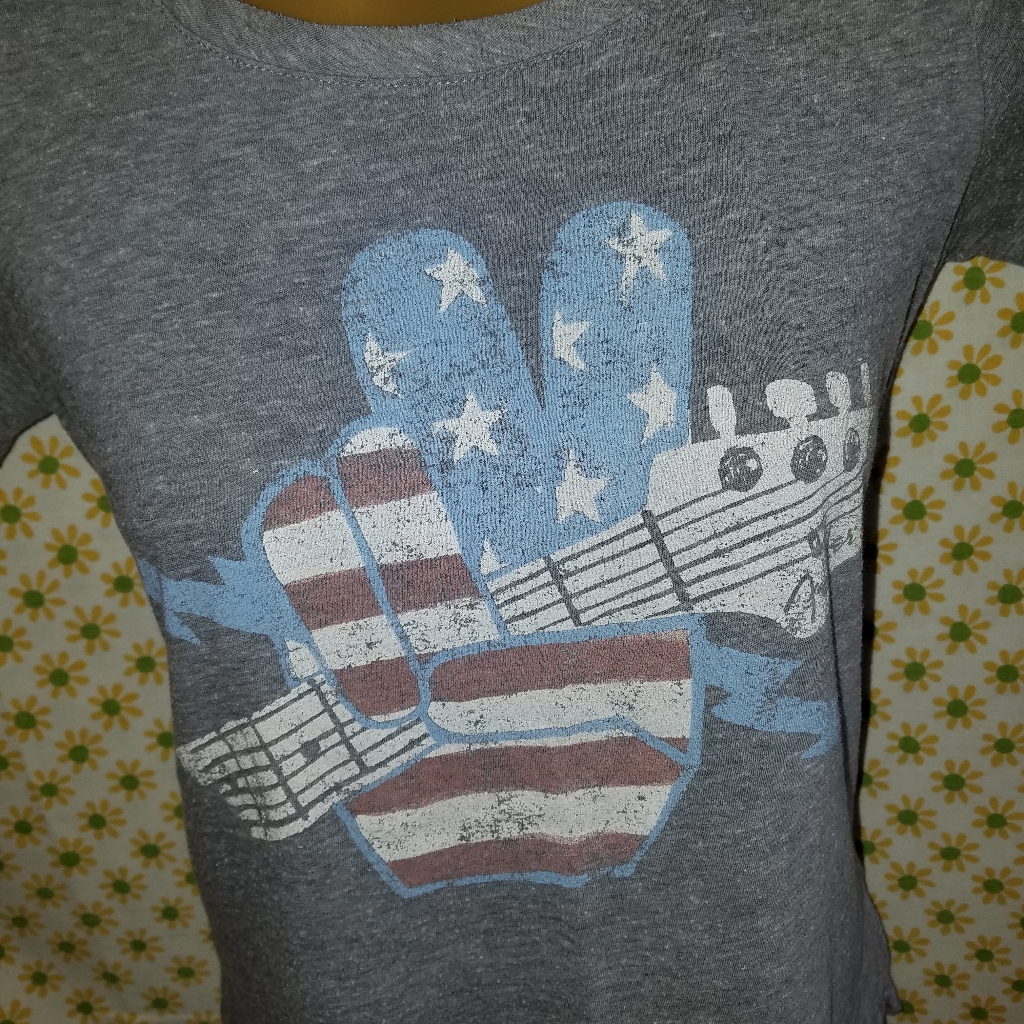 Lucky Brand Fender Heather Gray Peace Sign Guitar Tee Shirt Xs